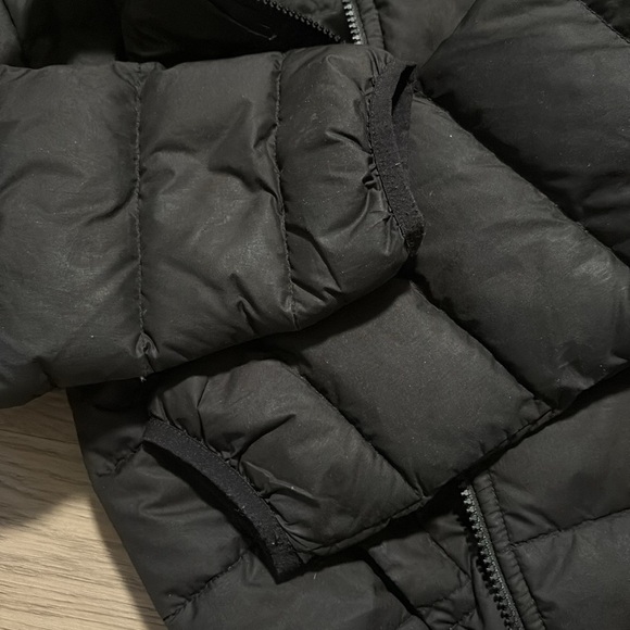 The North Face boys puffer jacket - Picture 8 of 9